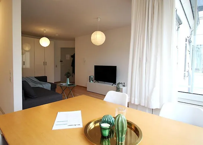 Appartement Ruhe Im Zentrum Privatparkplatz&panorama-erker Würzburg