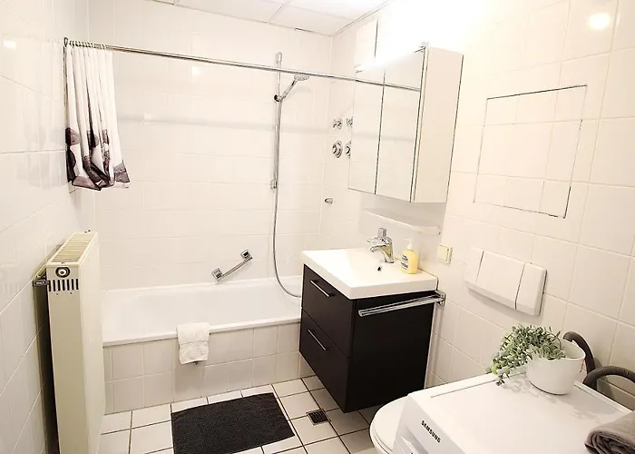 Ruhe Im Zentrum Privatparkplatz&panorama-erker Appartement